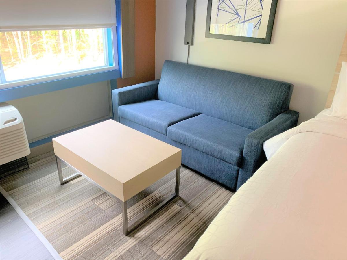 Holiday Inn Express & Suites Wilmington West - Medical Park By Ihg Eksteriør billede